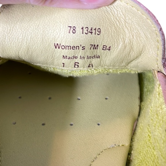 JOHNSON & MURPHY SUEDE LOAFER SLIPPER W/ LIME GREEN ACCENT & RUBBER SOLE SZ 7 M - Picture 10 of 10